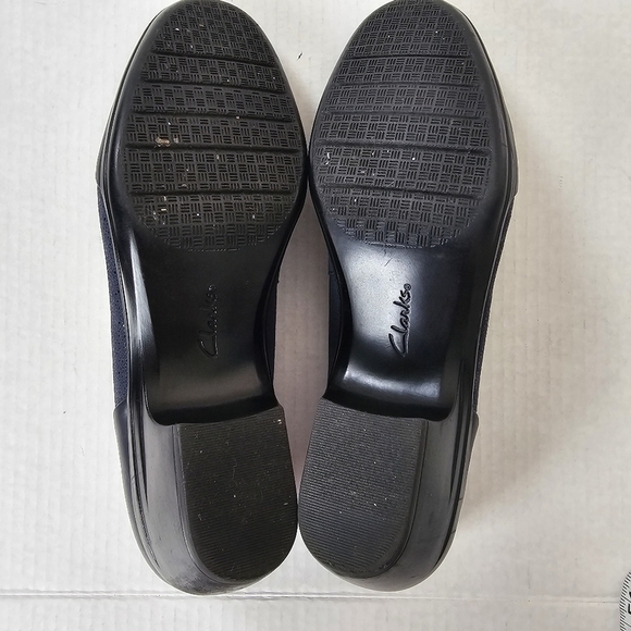 Clarks Emily Alexa Pumps Navy Blue Leather Slip-On Heels Size 12 Comfort Shoes - Picture 8 of 11